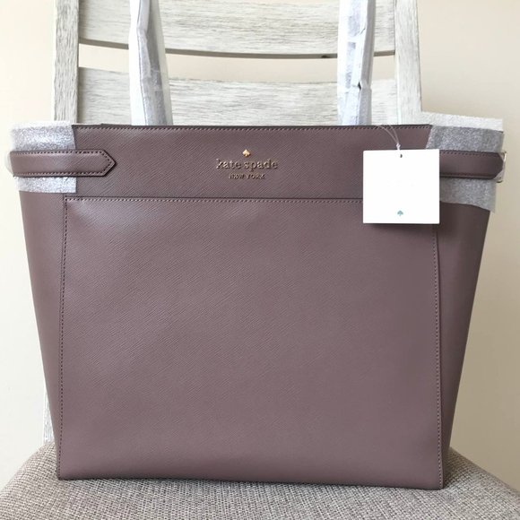 kate spade Handbags - NWT Kate Spade Laptop Work Large Tote